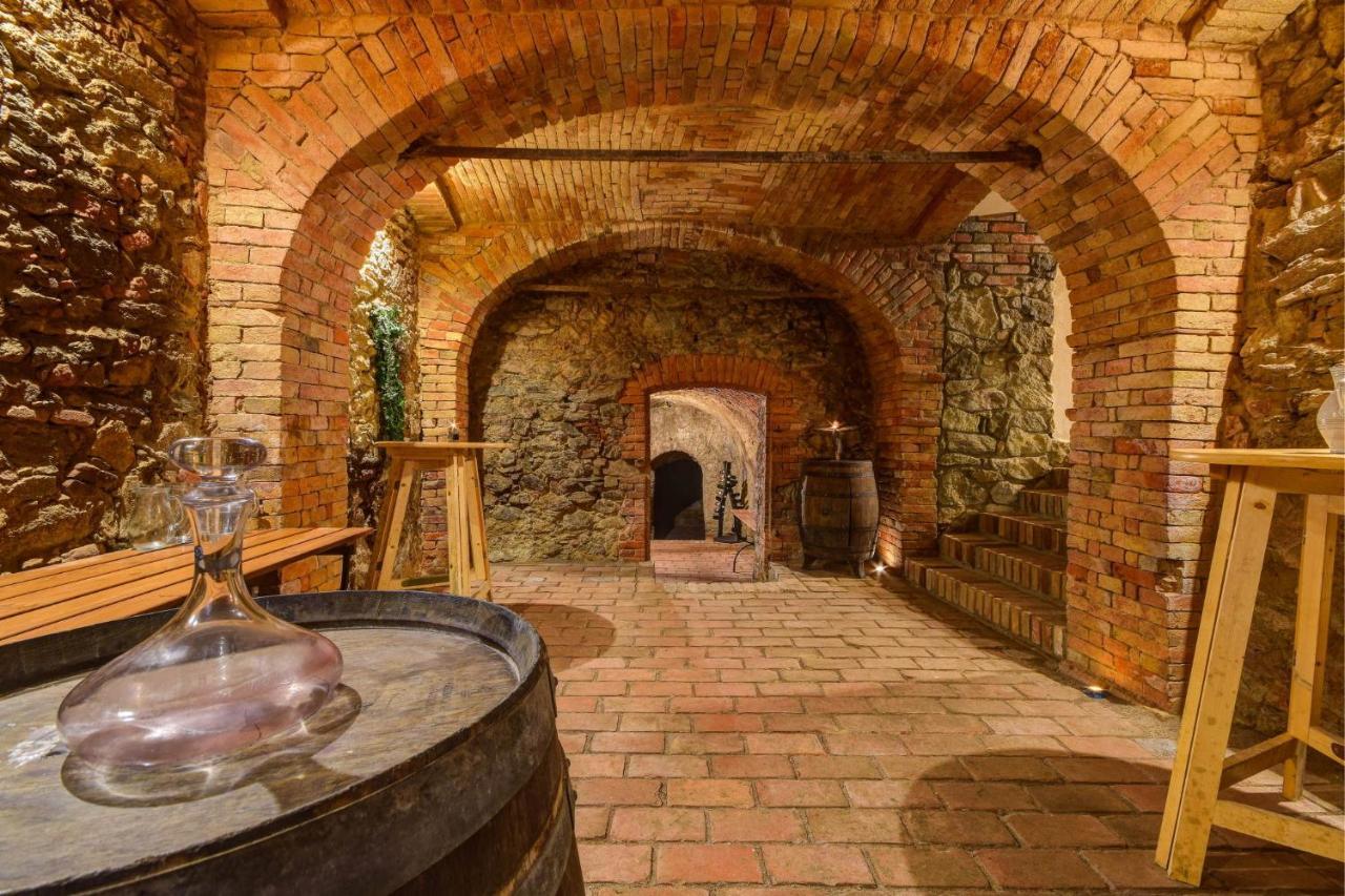 Privat Bohemia Hotell Šatov Exteriör bild