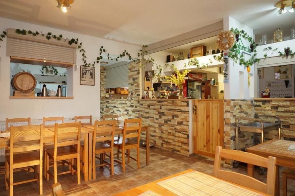 Privat Bohemia Hotell Šatov Exteriör bild
